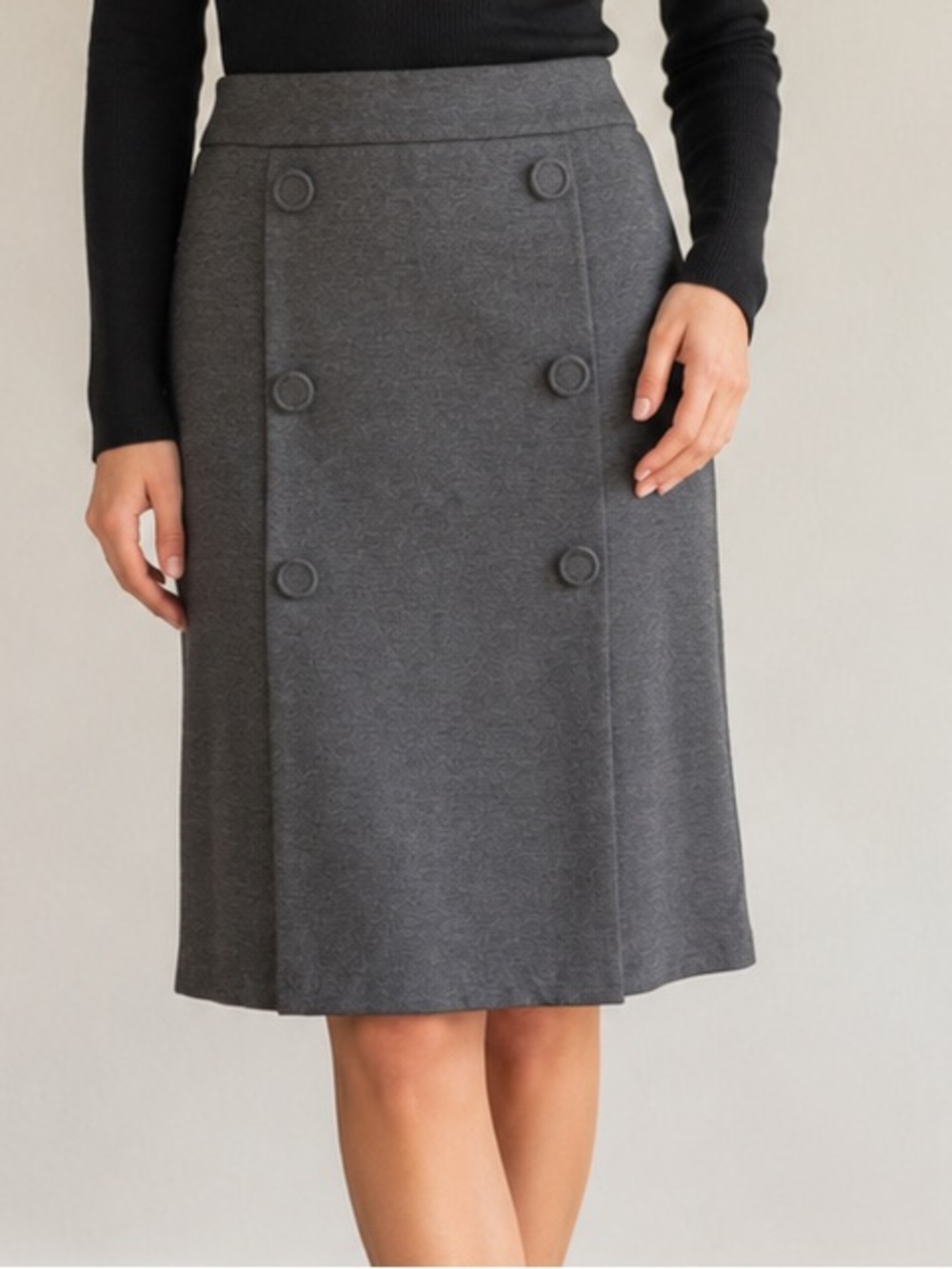 Tradition Gray A-Line Knit Skirt Size 6 Button Detail Career Casual